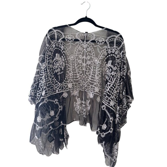 Liv Los Angeles  Embroidery Mesh Lace Festival Kimono Cardigan - Picture 3 of 9